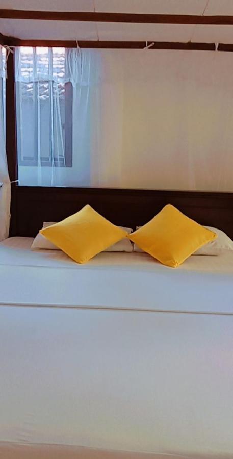Hotel Shady Edge Unawatuna Exterior foto