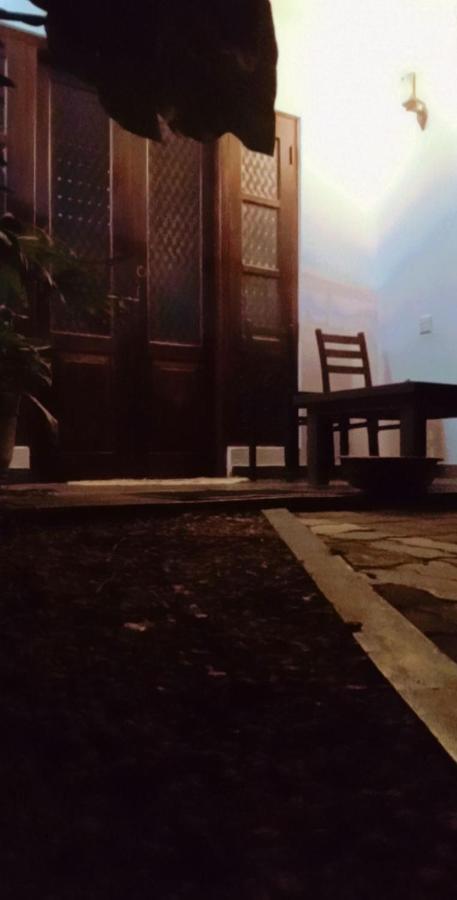 Hotel Shady Edge Unawatuna Exterior foto